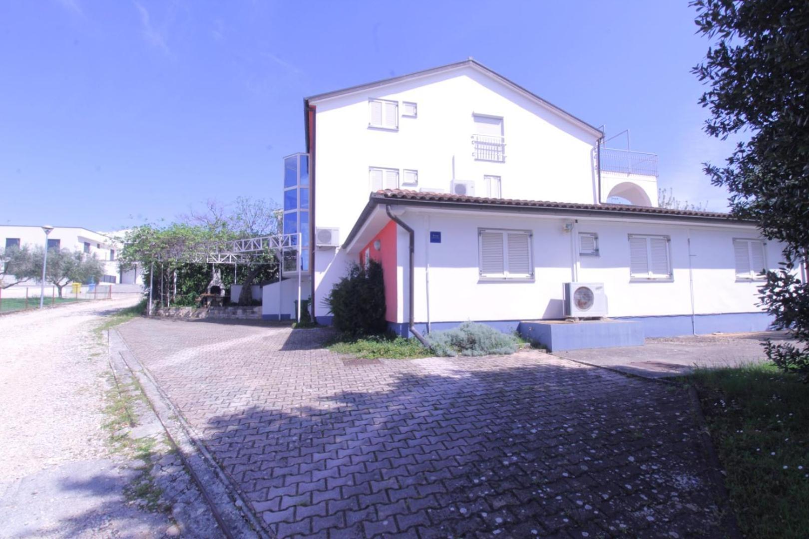Apartments Branka Zambratija  Exterior photo