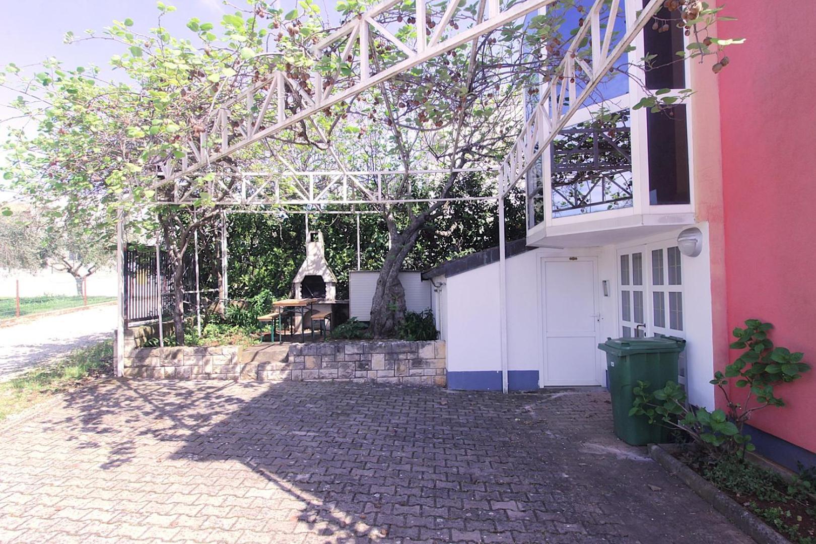 Apartments Branka Zambratija  Exterior photo