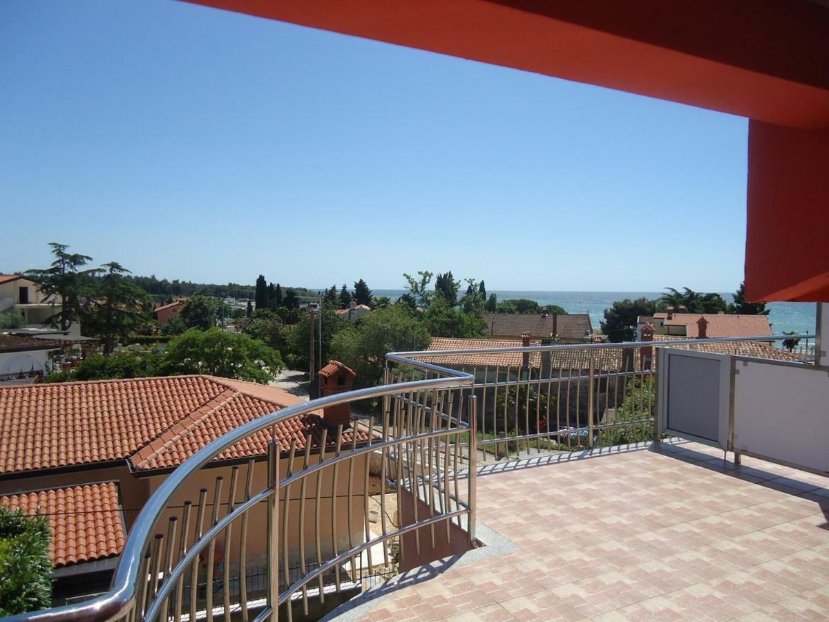 Apartments Branka Zambratija  Exterior photo