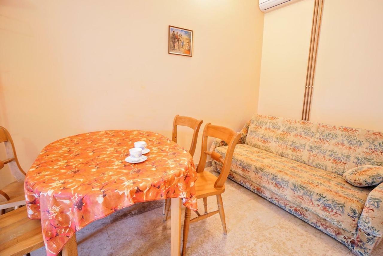 Apartments Branka Zambratija  Exterior photo