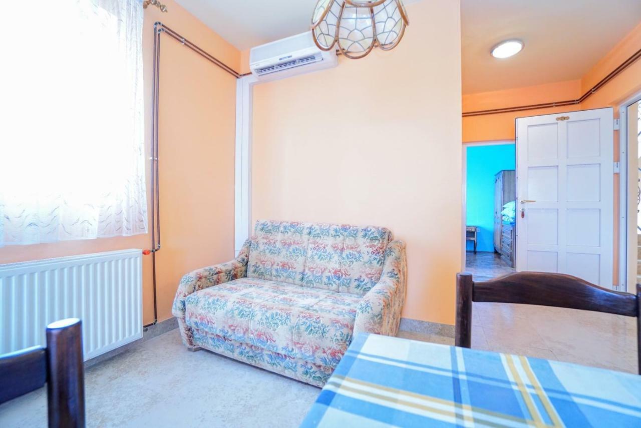 Apartments Branka Zambratija  Exterior photo
