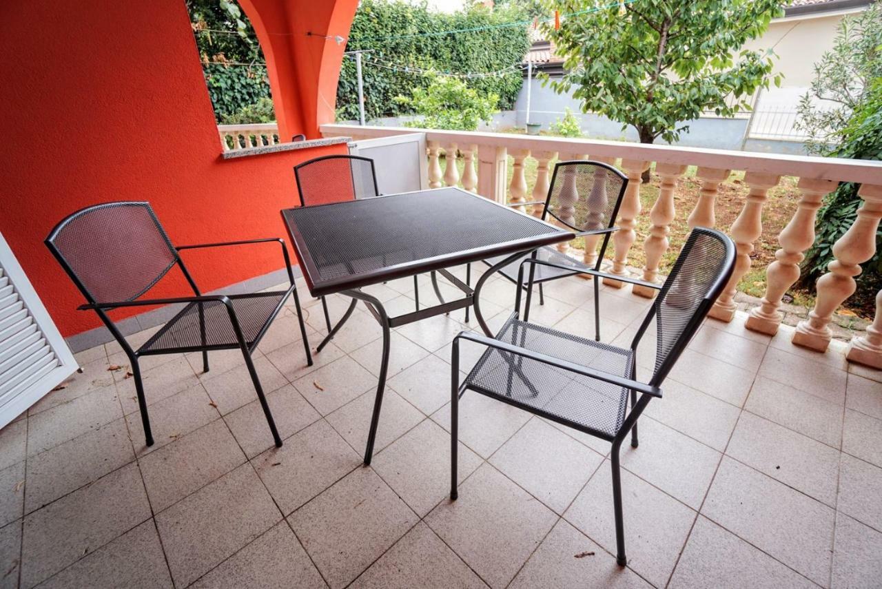 Apartments Branka Zambratija  Exterior photo
